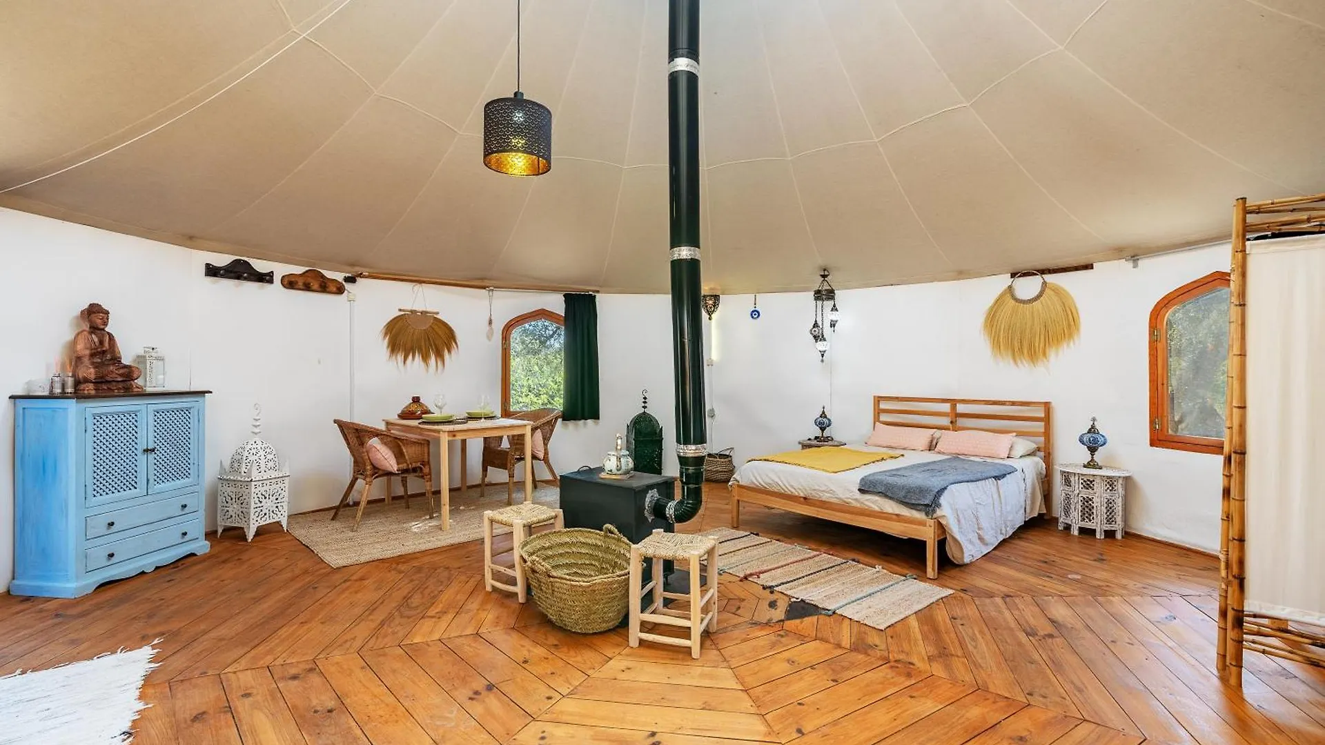 Eco Yurta Lanjaron Villa 0*,